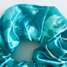 Load image into Gallery viewer, Tokyo Yamanote Boys - Misaki Kotarou - Scrunchie - Hair Tie
