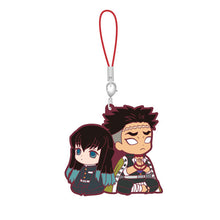 Cargar imagen en el visor de la galería, Kimetsu no Yaiba - Gyoumei and Muichirou - Metsu! Capsule Rubber Mascot 4
