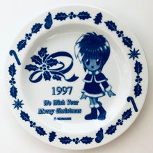 Load image into Gallery viewer, Tokimeki Memorial - Nijino Saki - Christmas Plate with Stand
