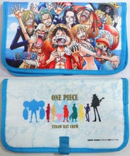 Cargar imagen en el visor de la galería, One Piece Multi Case (Straw Hat Pirates ver.)
