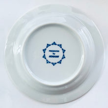 Load image into Gallery viewer, Tokimeki Memorial - Fujisaki Shiori - Christmas Plate with Stand
