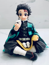 Load image into Gallery viewer, Kimetsu no Yaiba - Kamado Tanjirou - Premium Chokonose Figure
