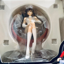 Cargar imagen en el visor de la galería, Lupin III - Mine Fujiko - Chair Type Case &amp; Figure
