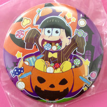 Load image into Gallery viewer, Osomatsu - Halloween-matsu - Trading Can Badge
