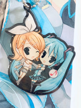 Cargar imagen en el visor de la galería, Vocaloid - Hatsune Miku &amp; Kagamine Rin - Metal Charm and Strap - (Mitha) C74/Indico lite - Doujin
