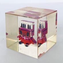 Load image into Gallery viewer, Gregory Horror Show - Piano - Acrylic Cube - Figure
