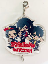 Cargar imagen en el visor de la galería, Hypnosis Microphone -Division Rap Battle- - Ikebukuro Division (Buster Bros!!!) - Hipmai Sanrio Remix Connected Acrylic Keychain
