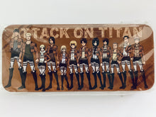 Cargar imagen en el visor de la galería, Attack on Titan / Shingeki no Kyojin - Annie, Armin, Bertolt, Connie, Eren, Historia, Jean, Marco, Mikasa, Reiner, Sasha &amp; Ymir - Pencil Case
