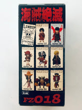 Cargar imagen en el visor de la galería, One Piece Film Z - Roronoa Zoro - World Collectable Figure ~ vol.3 - WCF (FZ018)
