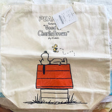 Cargar imagen en el visor de la galería, Peanuts - Snoopy - Large Tote Bag
