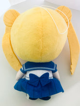 Cargar imagen en el visor de la galería, Sailor Moon - Tsukino Usagi / Serena - Sitting Plush
