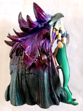 Cargar imagen en el visor de la galería, Final Fantasy X - Yunalesca - FF Creatures Vol.3 - Full Color ver.
