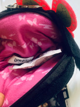 Load image into Gallery viewer, Kimetsu no Yaiba - Tsuyuri Kanao - Multi-Reel Pass Case
