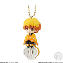 Cargar imagen en el visor de la galería, Kimetsu no Yaiba - Agatsuma Zenitsu - Bandai Shokugan - Candy Toy - Twinkle Dolly - Mascot
