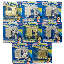 Cargar imagen en el visor de la galería, Disney x Coca-Cola - Mickey &amp; Friends - Rhythm Train - Metal Figure Collection (Set of 8)
