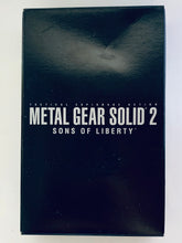Load image into Gallery viewer, Metal Gear Solid 2: Sons of Liberty - Solid Snake - Konami Figure Collection - MGS SoL - Metallic ver.
