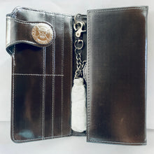 Cargar imagen en el visor de la galería, One Piece Stampede - Mokey D. Luffy - Wallet - Metallic Gray
