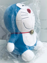 Cargar imagen en el visor de la galería, Doraemon Large Plush Toy
