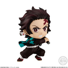 Cargar imagen en el visor de la galería, Kimetsu no Yaiba - Kamado Tanjirou - Bandai Shokugan - Candy Toy - Adverge Motion 2
