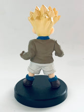 Load image into Gallery viewer, Dragon Ball GT - Trunks SSJ - DB GT Deformation. Trading Figure
