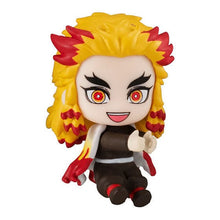 Cargar imagen en el visor de la galería, Kimetsu no Yaiba - Rengoku Kyoujurou - Hugcot Figure 3 - Cuchiwaii
