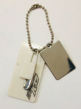 Cargar imagen en el visor de la galería, Kuroko no Basket - Kuroko Tetsuya - Kurobas Name Metal Tag Plate - Cuchiwaii
