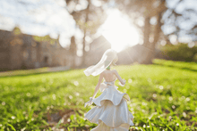 Cargar imagen en el visor de la galería, Lupin III - Rebecca Rossellini - Creator×Creator - Wedding ver. Figure - Cuchiwaii
