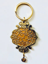 Load image into Gallery viewer, Mickey Mouse - Disney Christmas - Tokyo Disney Sea Metal Keychain Mascot - Cuchiwaii
