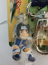 Cargar imagen en el visor de la galería, Naruto - Uchiha Sasuke - Figure Key Holder With Keychain Weapons Mascot (Banpresto) - Cuchiwaii
