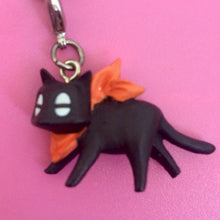Cargar imagen en el visor de la galería, Nichijou - Naganohara Mio &amp; Sakamoto - Strap - Cuchiwaii
