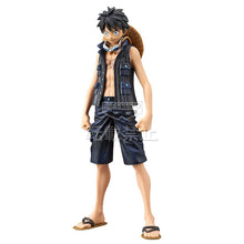 Cargar imagen en el visor de la galería, One Piece Film Gold - Monkey D. Luffy - DXF Figure - The Grandline Men Vol.6 - Cuchiwaii
