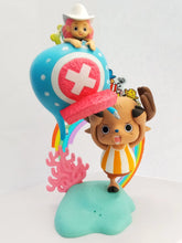 Load image into Gallery viewer, One Piece PREMIALIVE Figure - Chopper in Fish - Man Island - (Banpresto) - Cuchiwaii
