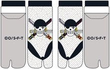 Cargar imagen en el visor de la galería, One Piece - Roronoa Zoro - Tabi Socks - Cuchiwaii
