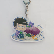 Load image into Gallery viewer, Osomatsu - san - Matsuno Ichimatsu - Acrylic Keychain - Mont Blanc - Cuchiwaii
