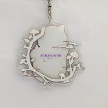 Load image into Gallery viewer, Osomatsu - san - Matsuno Ichimatsu - Trading Acrylic Key Chain Alice Ver. - Cuchiwaii
