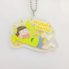 Cargar imagen en el visor de la galería, Osomatsu - san - Matsuno Jyushimatsu - Acrylic Charm - Ichiban Kuji - Ichiban Kuji Osomatsu - san ~Nekomatsu - san Dasu~ (Banpresto) - Cuchiwaii
