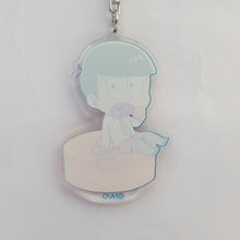 Load image into Gallery viewer, Osomatsu - san - Matsuno Osomatsu - Acrylic Keychain - Cuchiwaii
