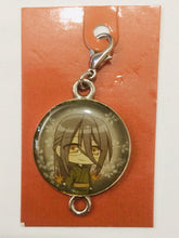 Cargar imagen en el visor de la galería, Scarlet Fragment - Oomi Suguru - Metal Charm - Cuchiwaii
