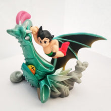 Cargar imagen en el visor de la galería, Tetsuwan Atom - Atom - Astro Boy - Robotic Dragon (Kaiyodo - Takara) - Cuchiwaii
