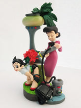 Cargar imagen en el visor de la galería, Tetsuwan Atom - Atom (Kaiyodo - Takara) - Cuchiwaii
