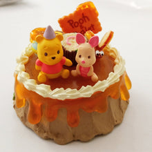 Cargar imagen en el visor de la galería, Winnie Pooh - Piglet - Pooh's Autumn Forest Birthday - Disney Character Happy Birthday Cake - Miniature (RE - MENT)  - Cuchiwaii
